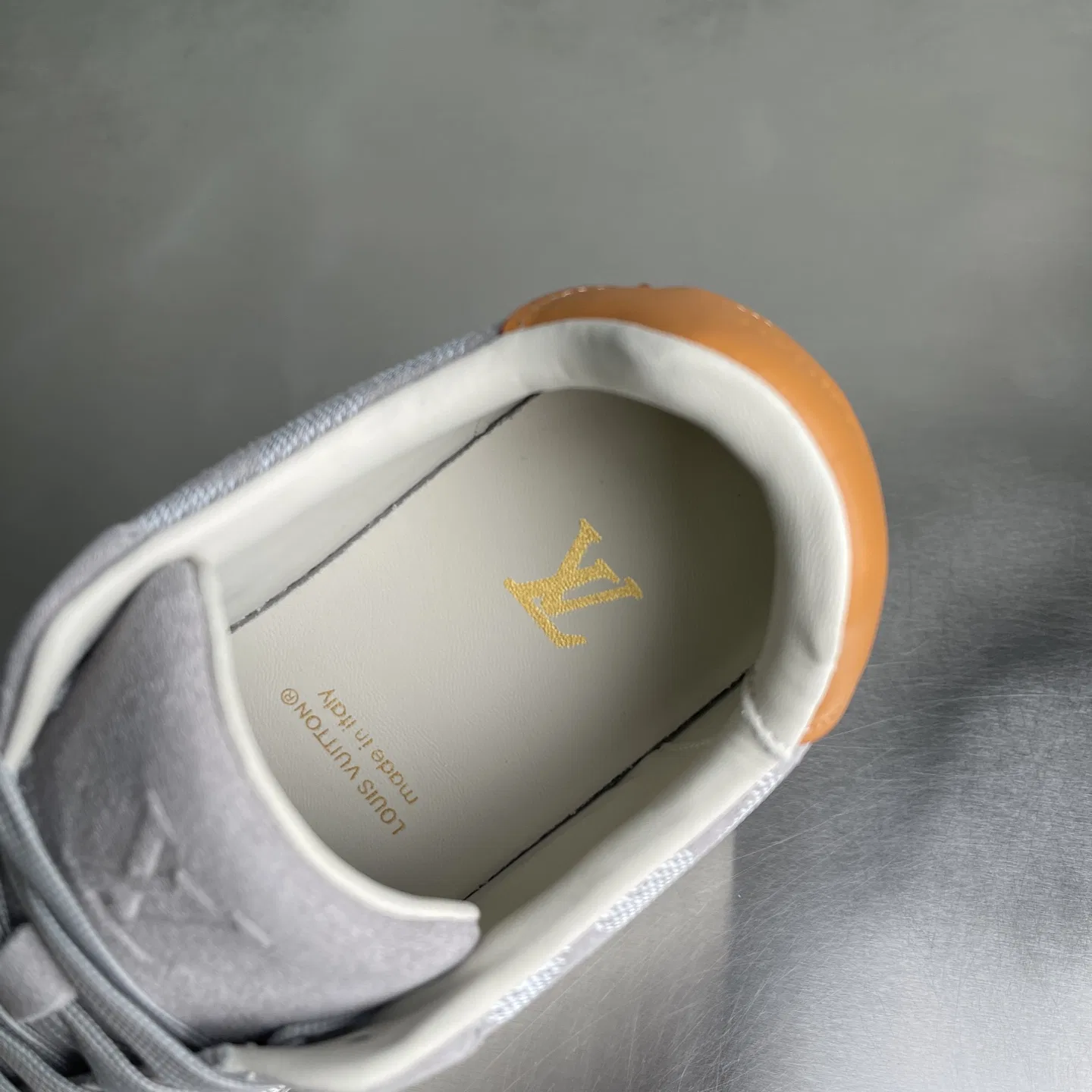 LV 27FW LDWAQLG 090 스니커즈 24