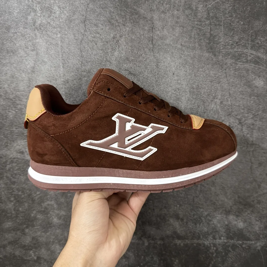 LV 27FW LDWAQLG 092 스니커즈 12