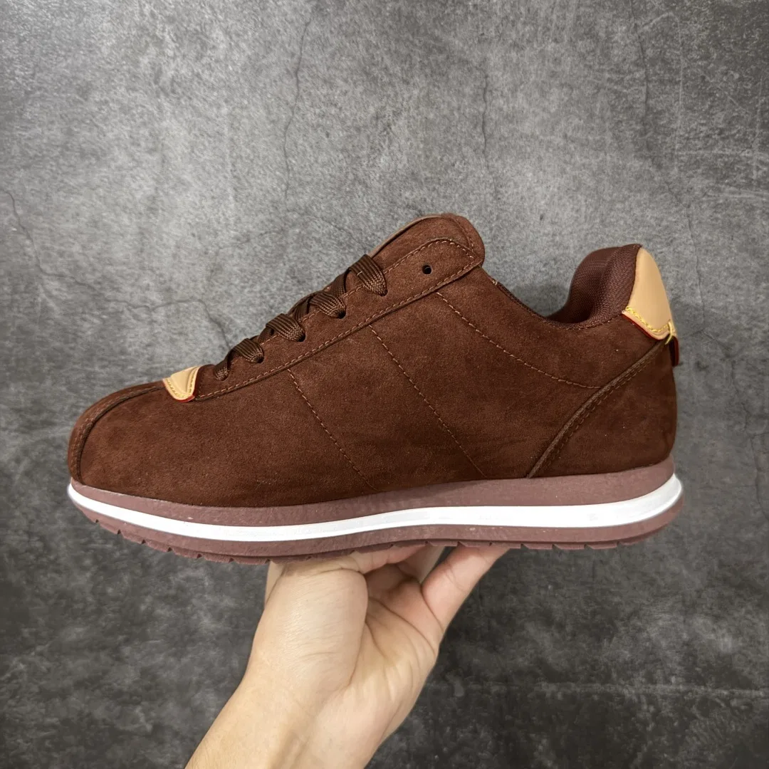LV 27FW LDWAQLG 092 스니커즈 13