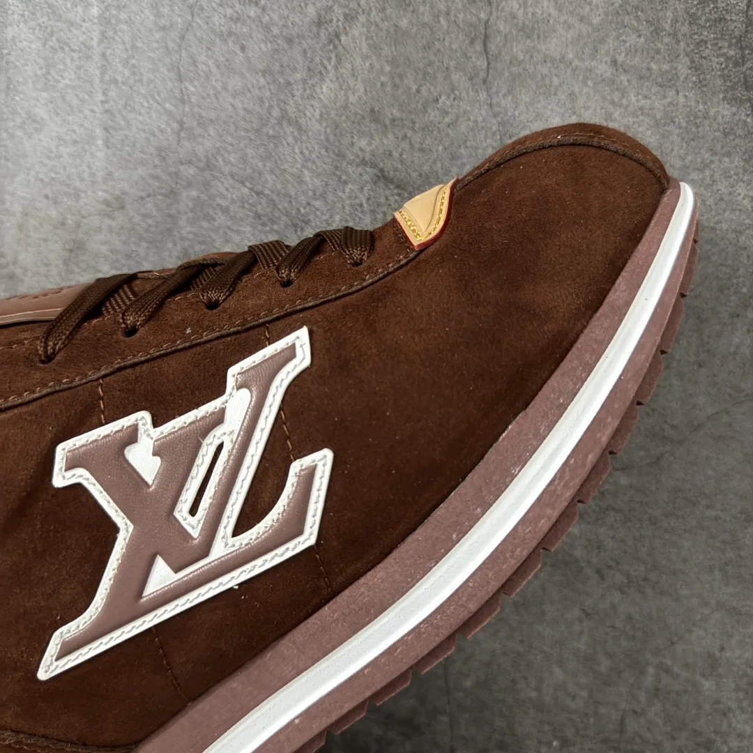 LV 27FW LDWAQLG 092 스니커즈 17