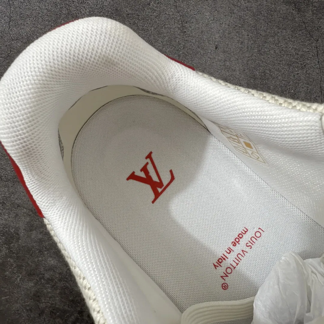 LV 27FW LDWAQLG 093 스니커즈 36