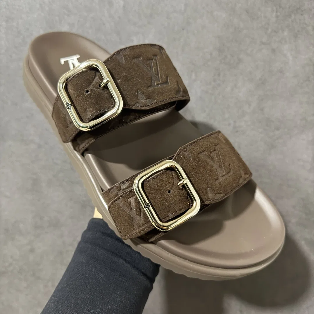 LV 27FW LDWAQLG 095 스니커즈 34