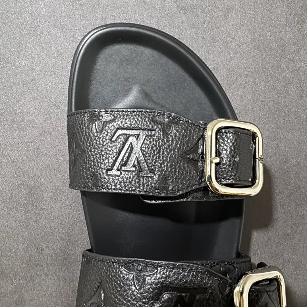 LV 27FW LDWAQLG 095 스니커즈 50