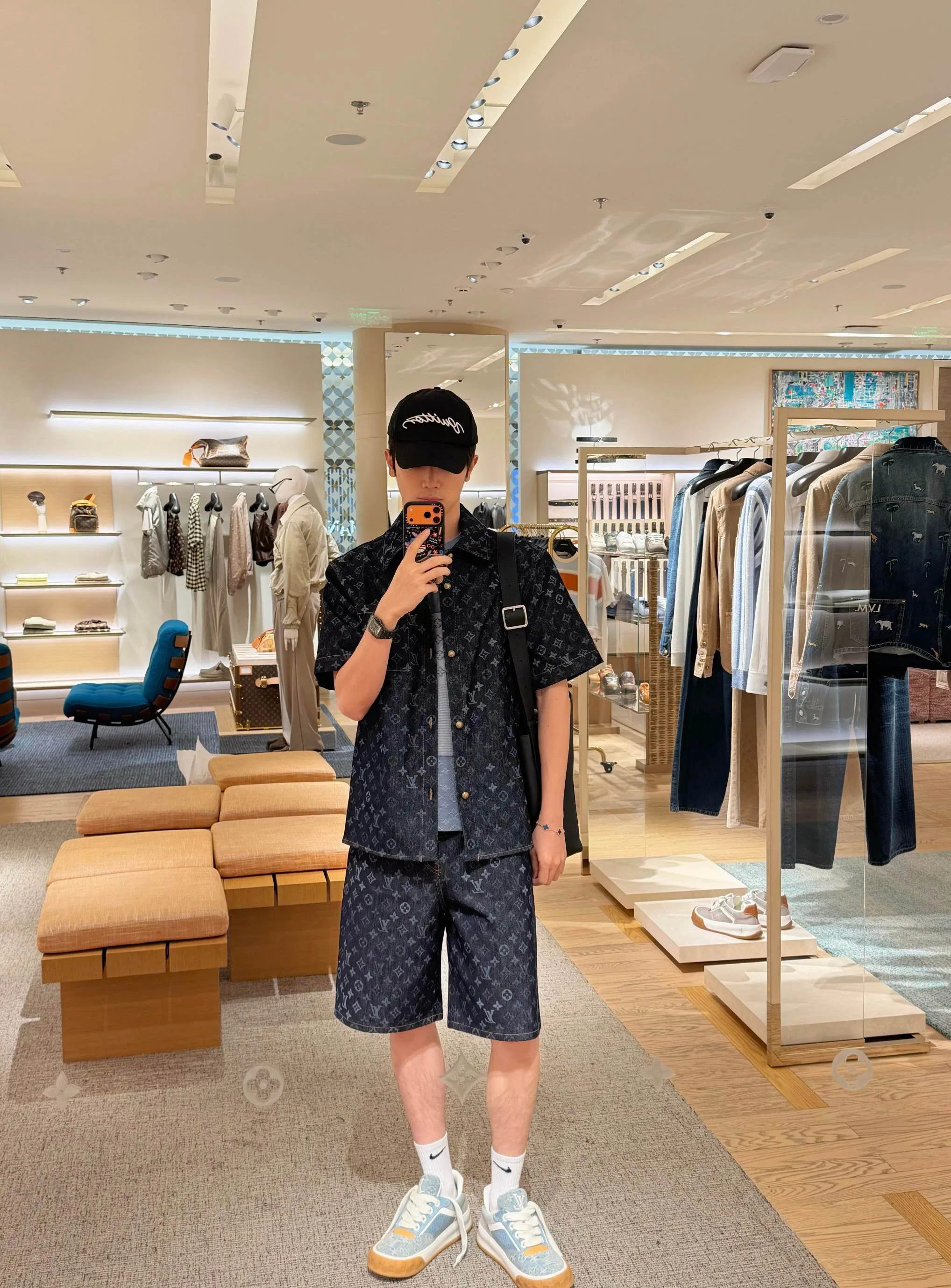 LV 27FW LDWAQLG 097 데님반팔셔츠 15