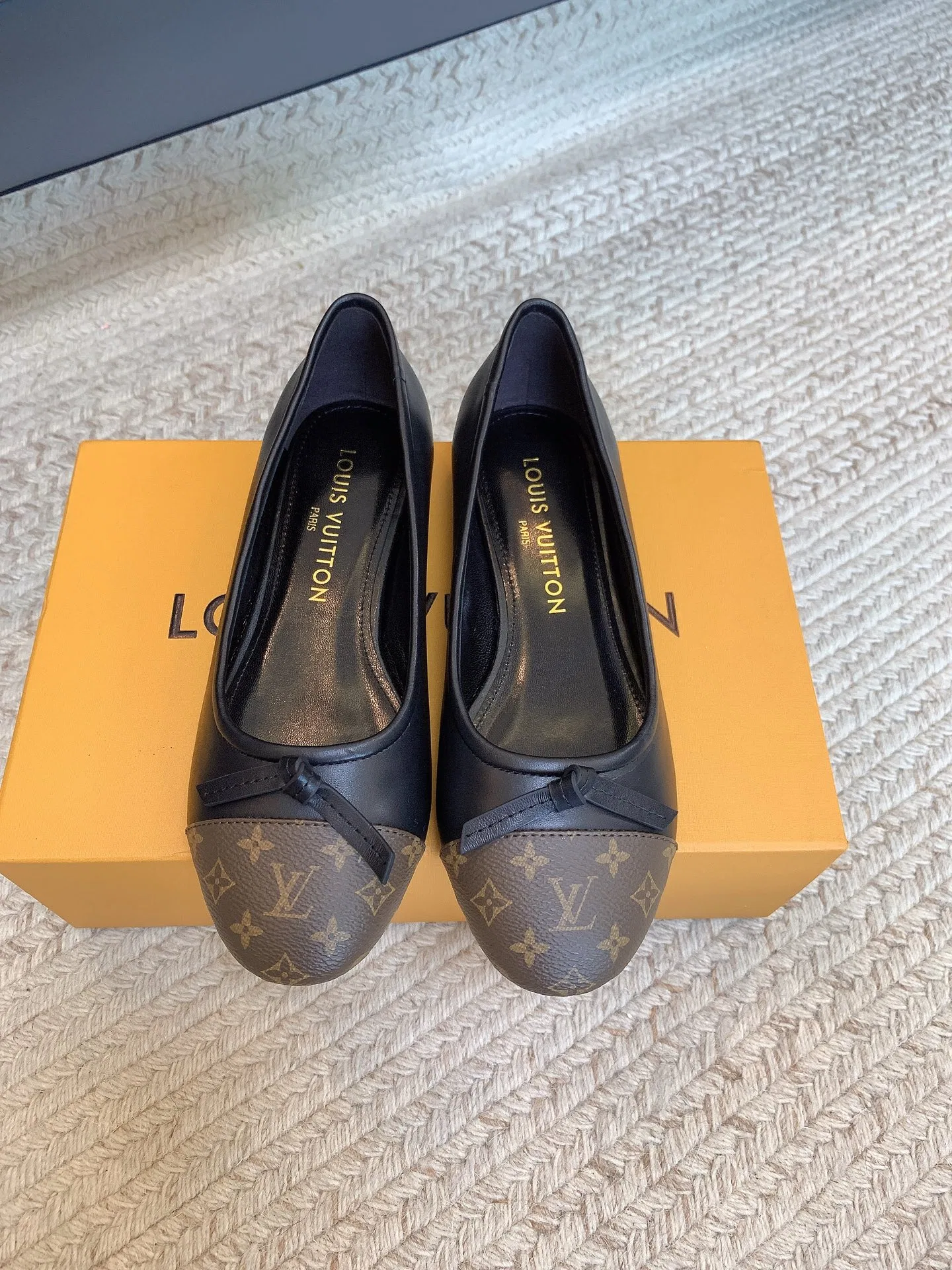 LV 27FW LDWAQLG 098 플랫슈즈 9