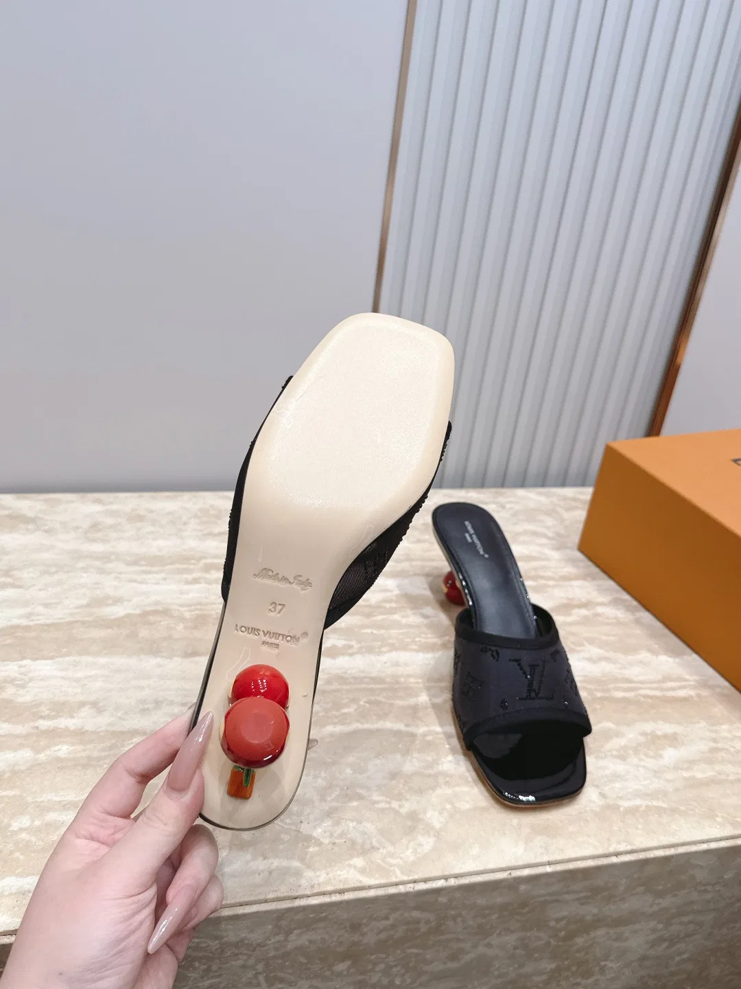 LV 27FW LDWAQLG 106 구두 17