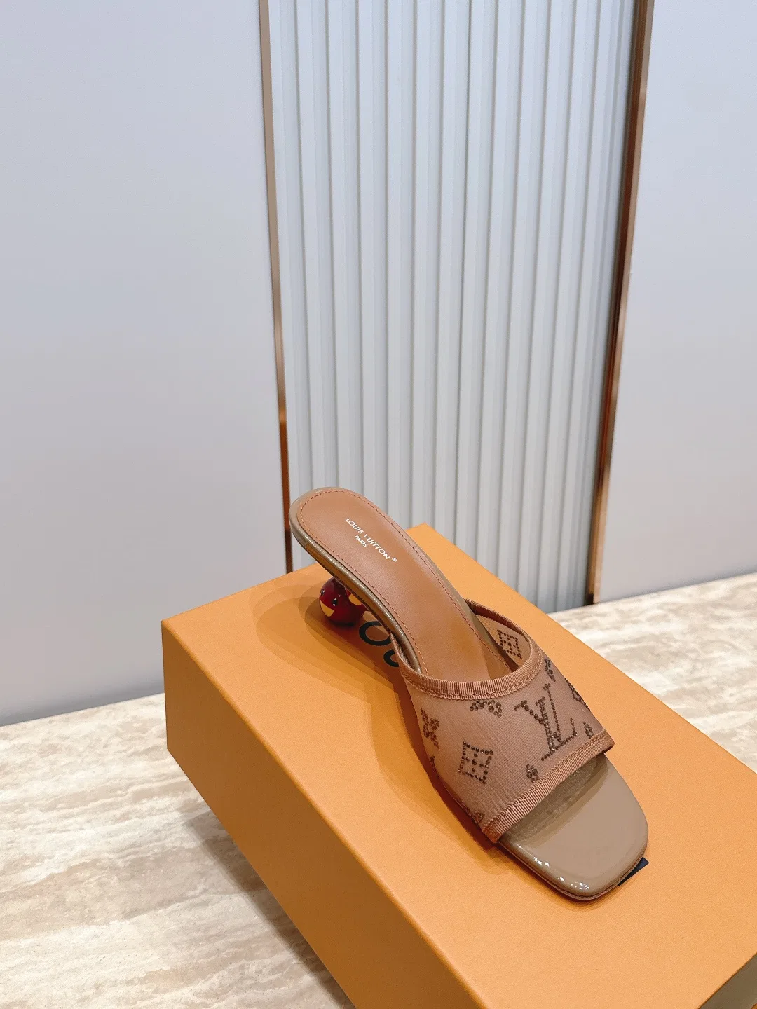 LV 27FW LDWAQLG 106 구두 24