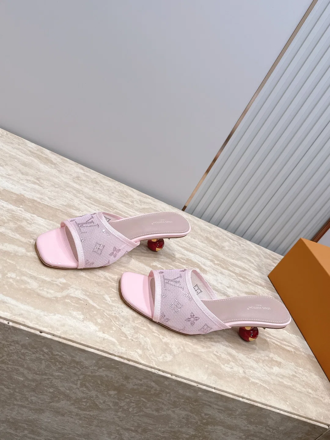 LV 27FW LDWAQLG 106 구두 32