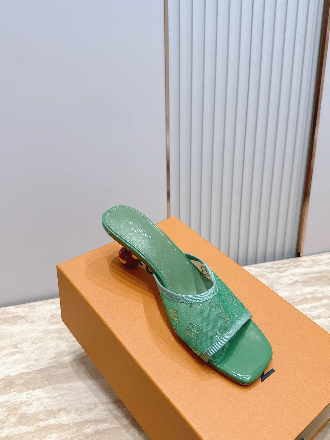 LV 27FW LDWAQLG 106 구두 40