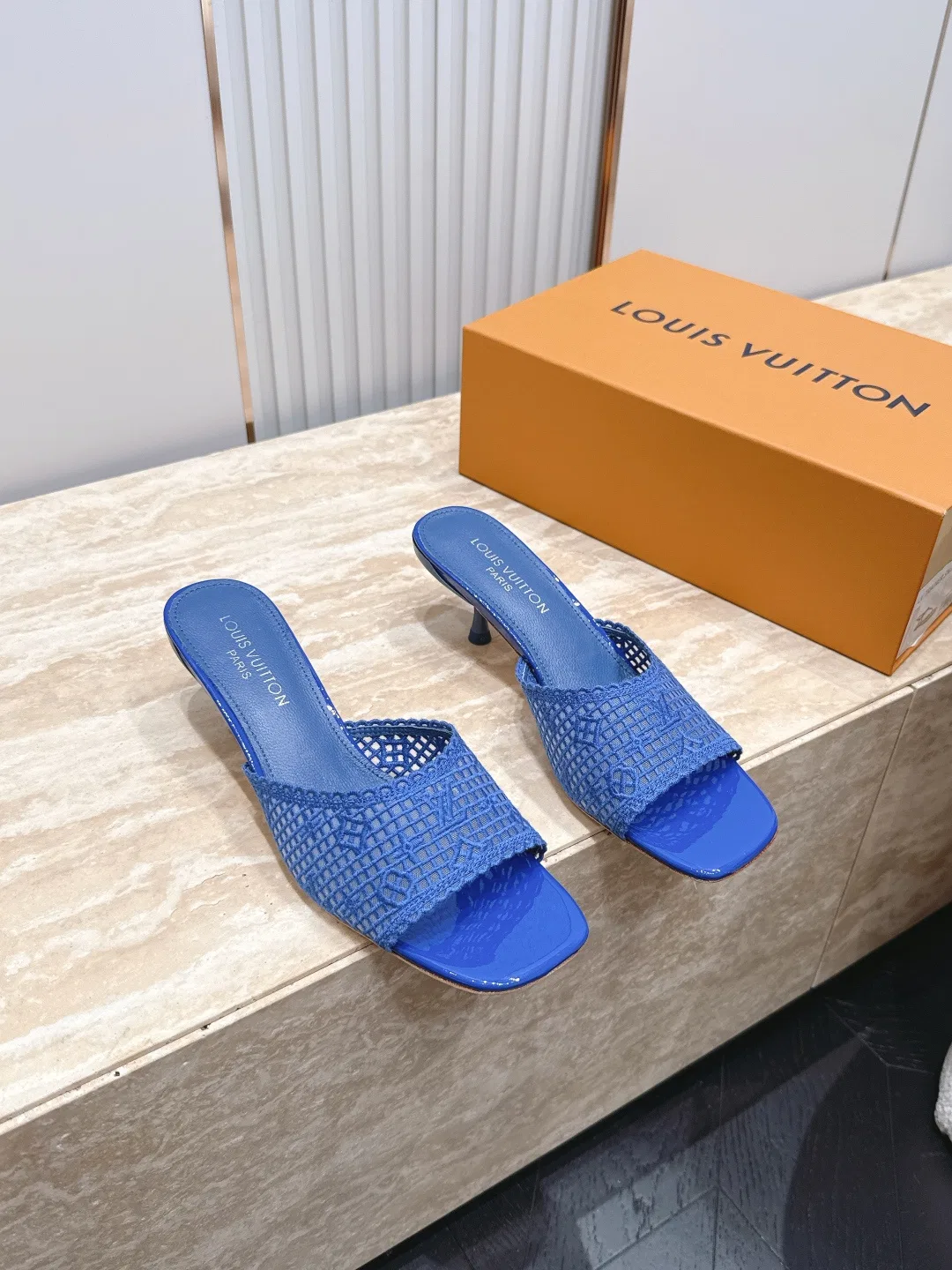 LV 27FW LDWAQLG 107 구두 11