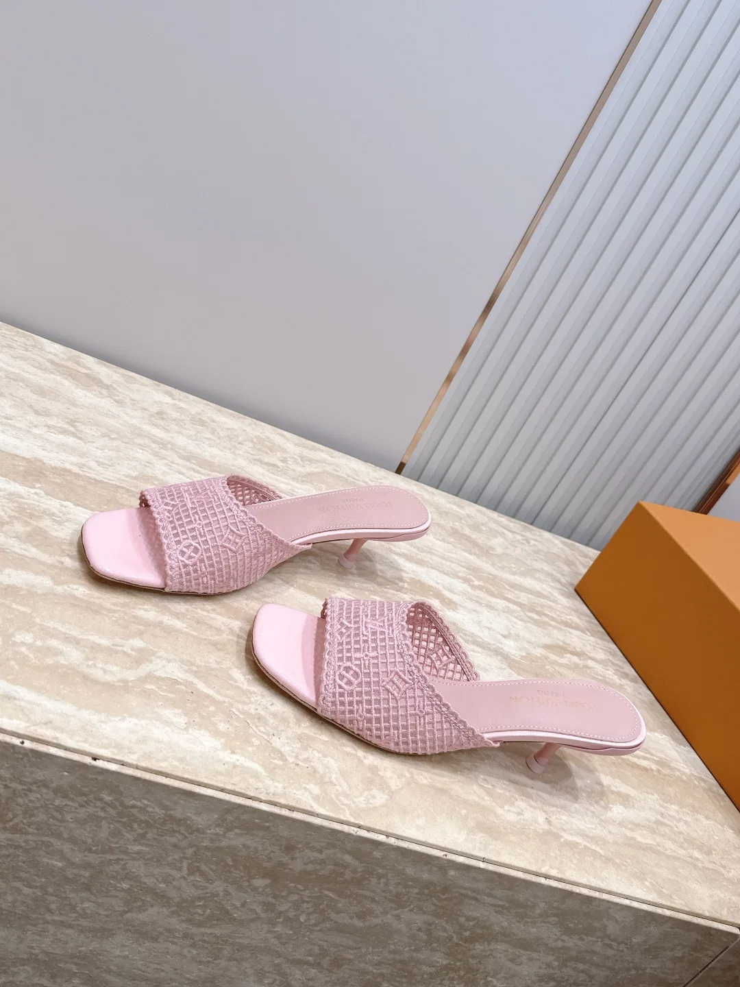 LV 27FW LDWAQLG 107 구두 18