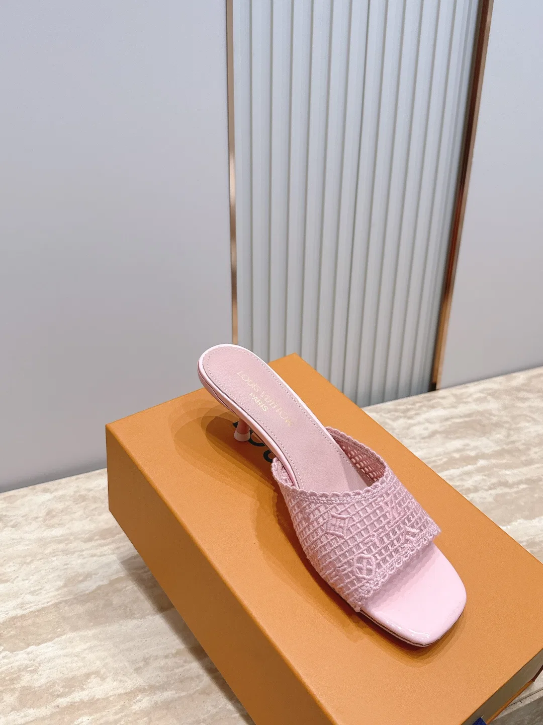 LV 27FW LDWAQLG 107 구두 24