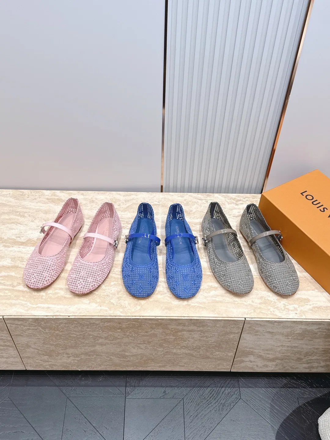 LV 27FW LDWAQLG 108 플랫슈즈 27