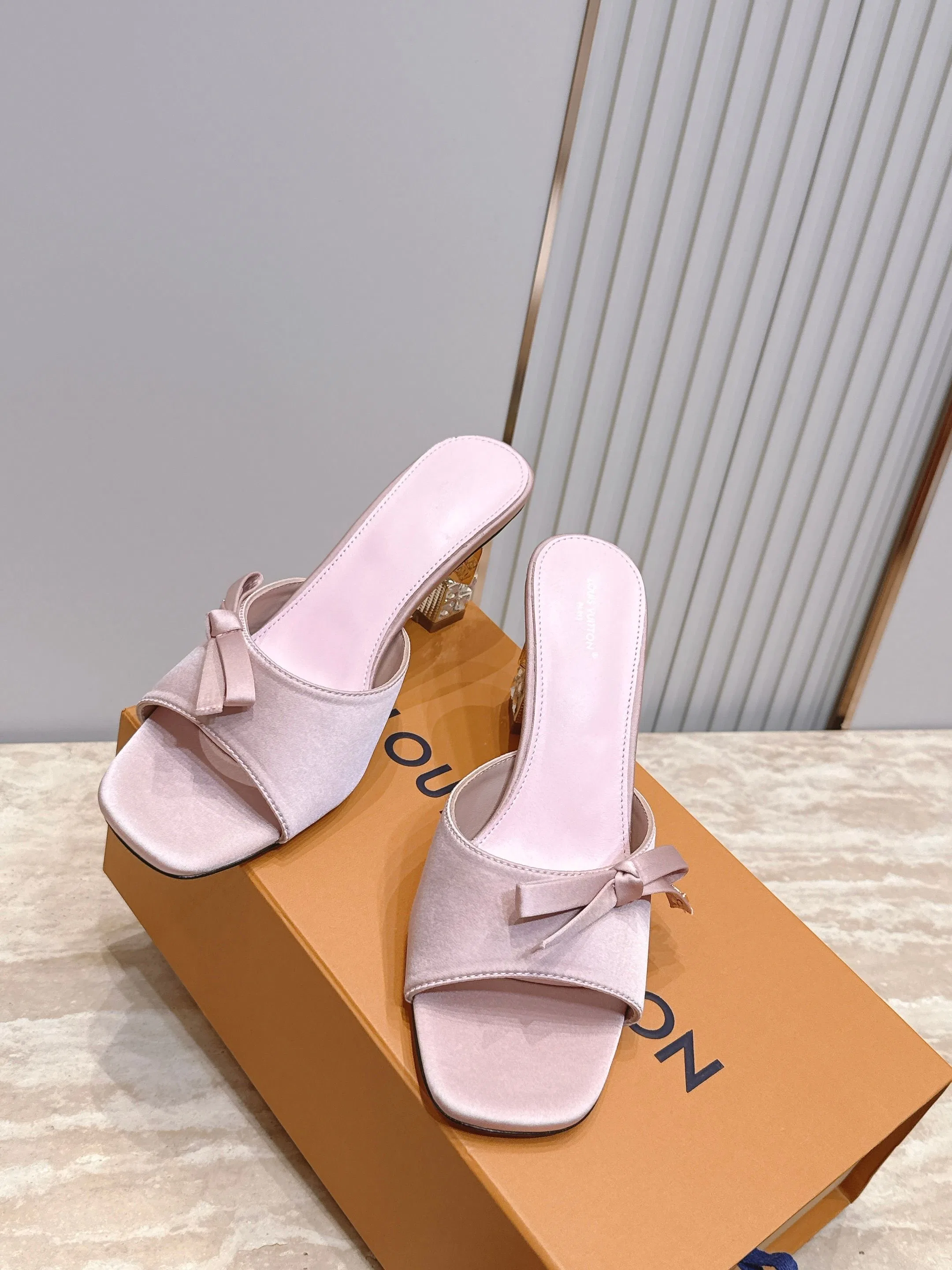 LV 27FW LDWAQLG 111 구두 48