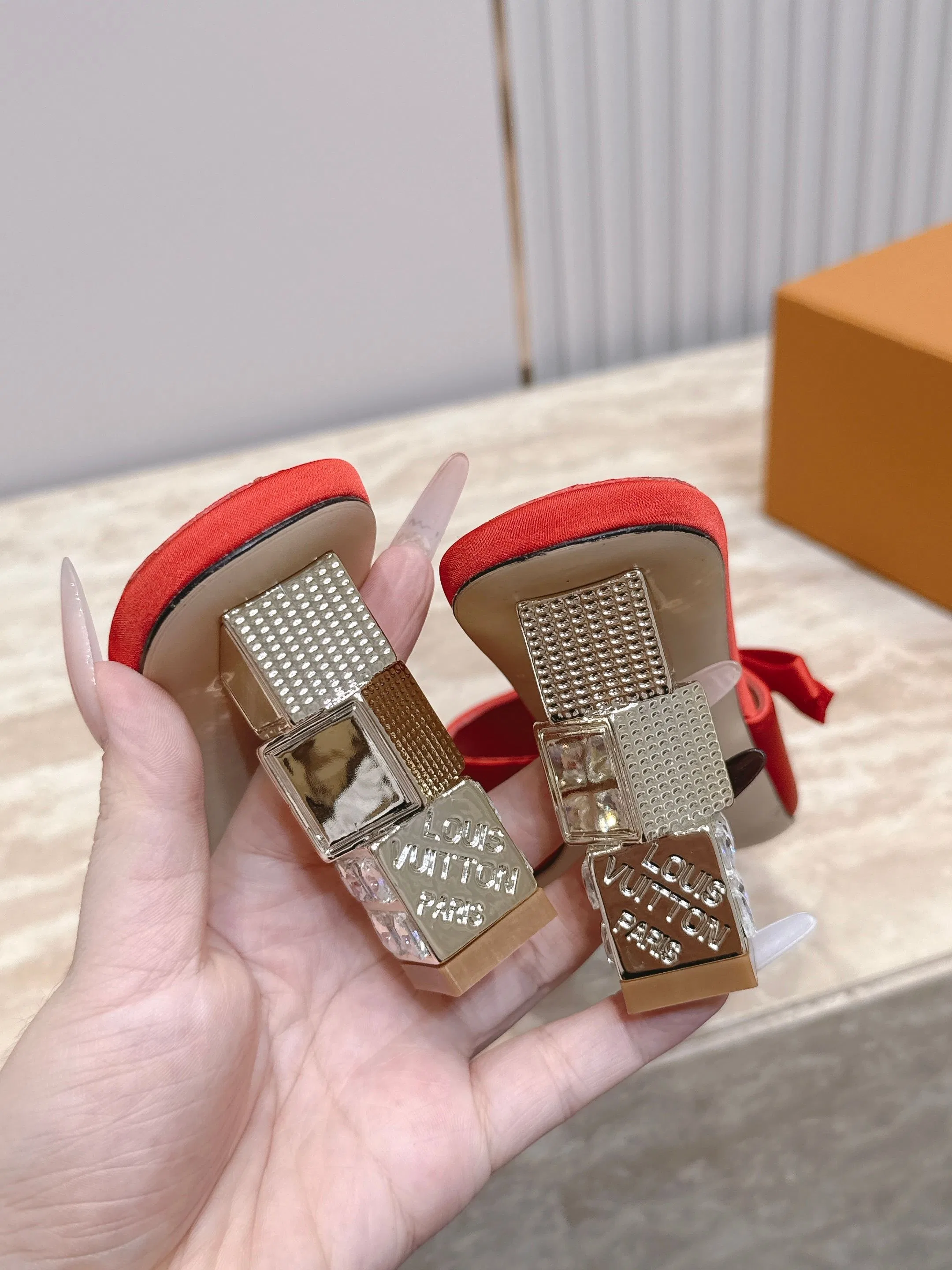 LV 27FW LDWAQLG 111 구두 70