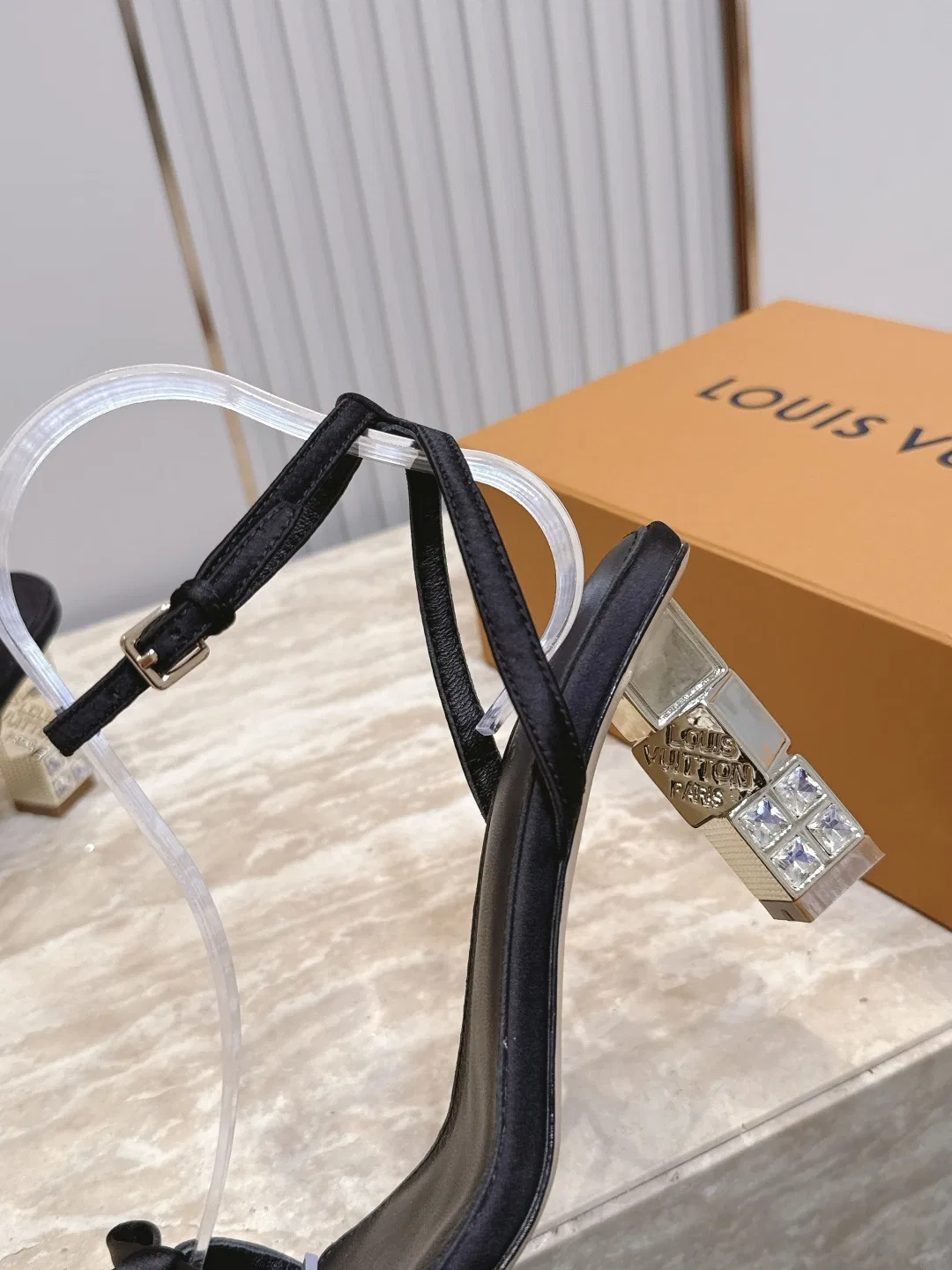 LV 27FW LDWAQLG 112 구두 29