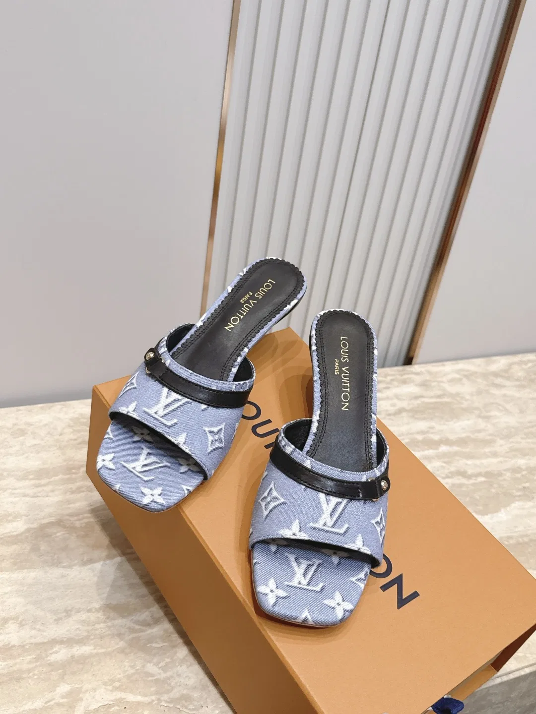 LV 27FW LDWAQLG 116 구두 10