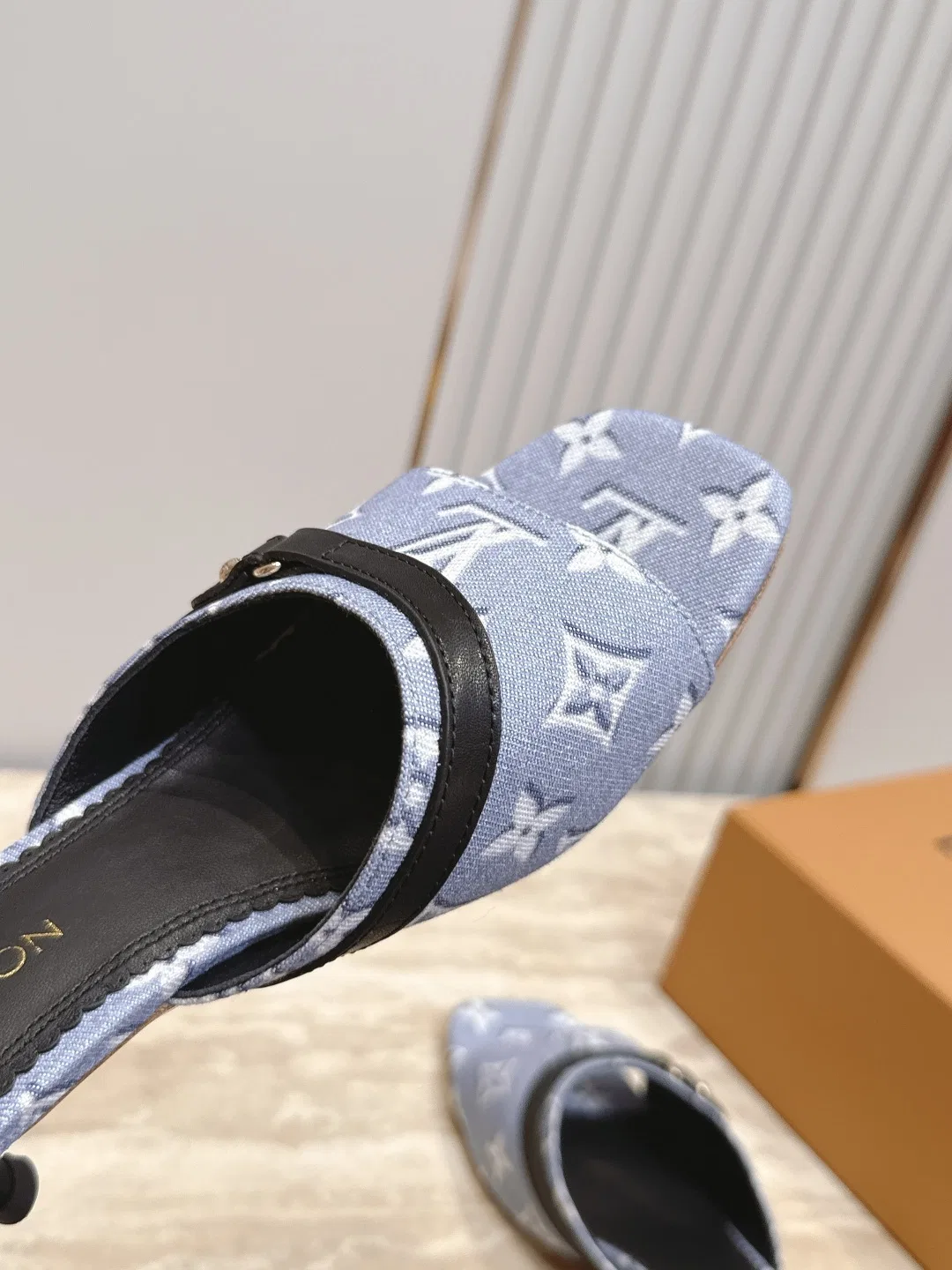 LV 27FW LDWAQLG 116 구두 15