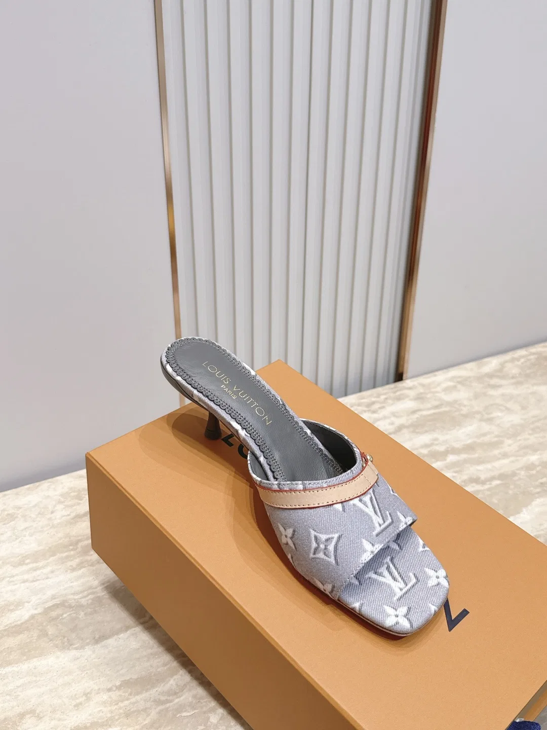 LV 27FW LDWAQLG 116 구두 21