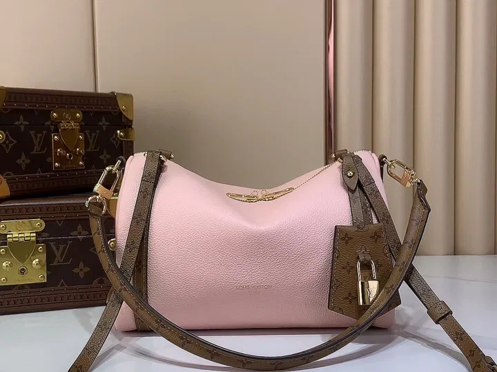 LV 27FW LDWAQLG 123 토트백 13