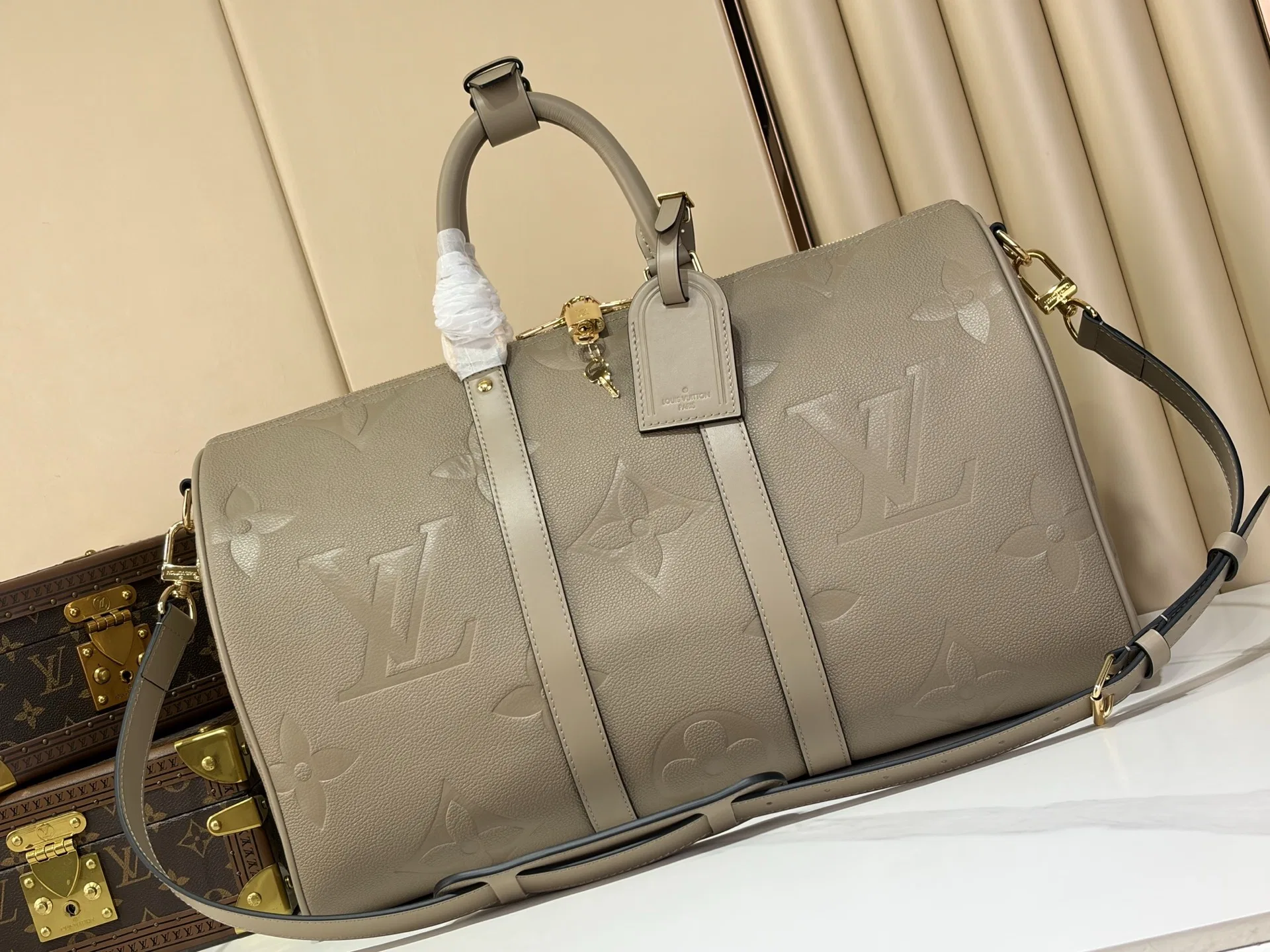 LV 27FW LDWAQLG 124 토트백 23