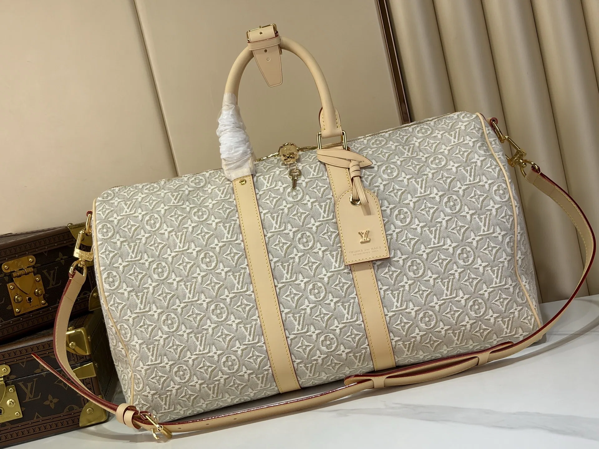 LV 27FW LDWAQLG 132 토트백 10