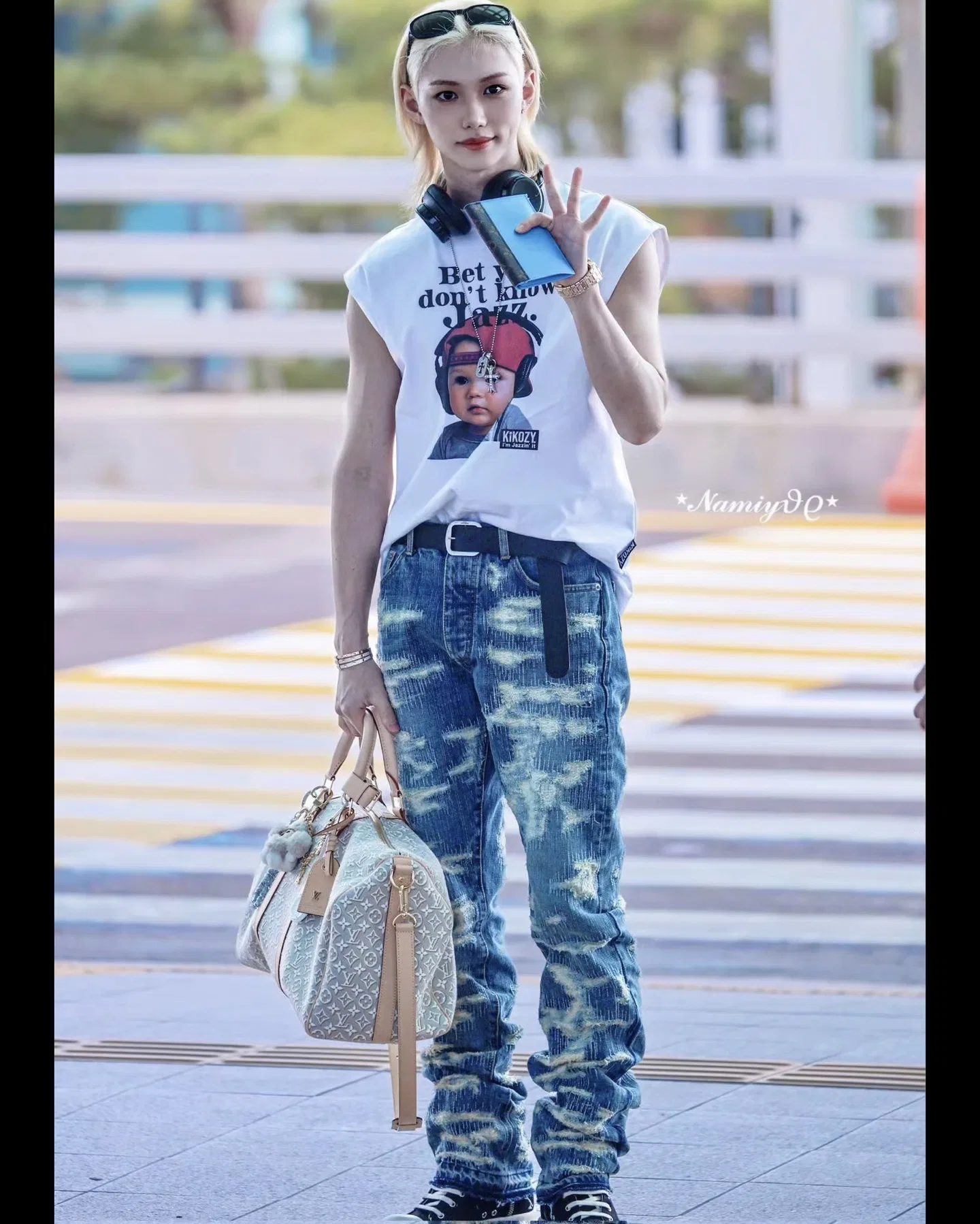 LV 27FW LDWAQLG 132 토트백 23