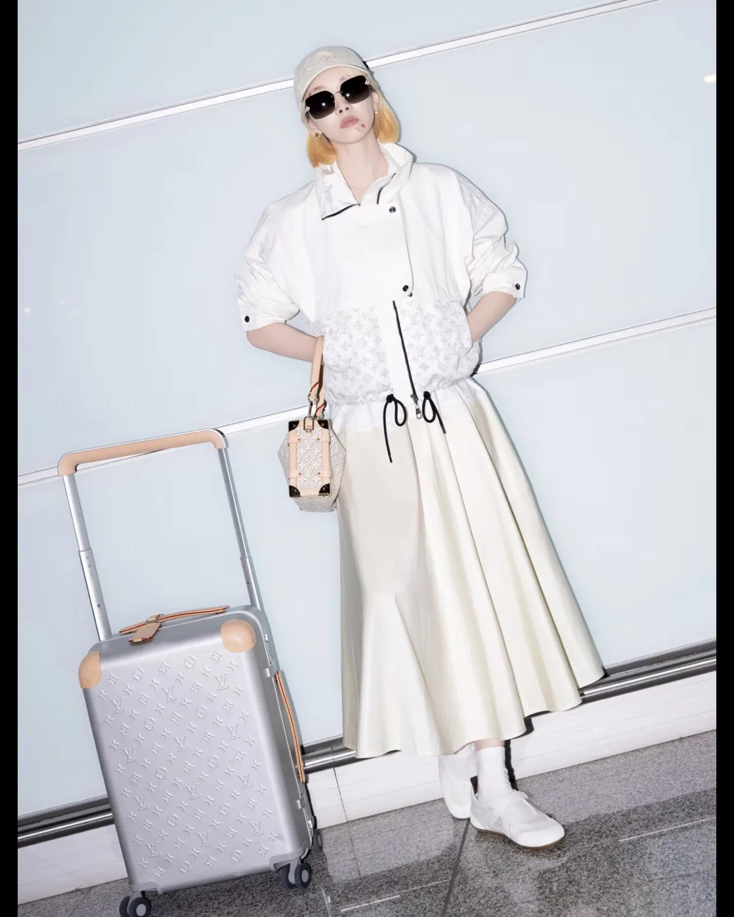 LV 27FW LDWAQLG 135 토트백 31
