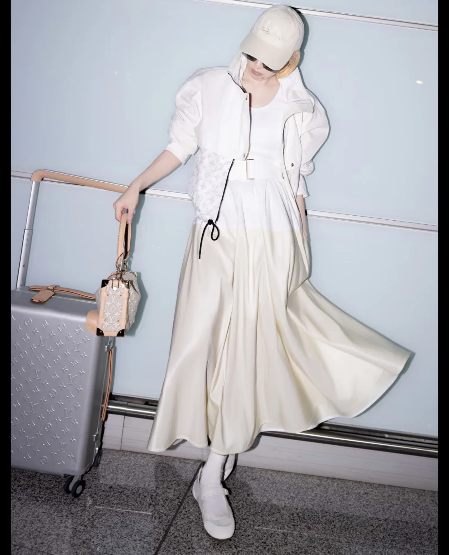 LV 27FW LDWAQLG 135 토트백 34