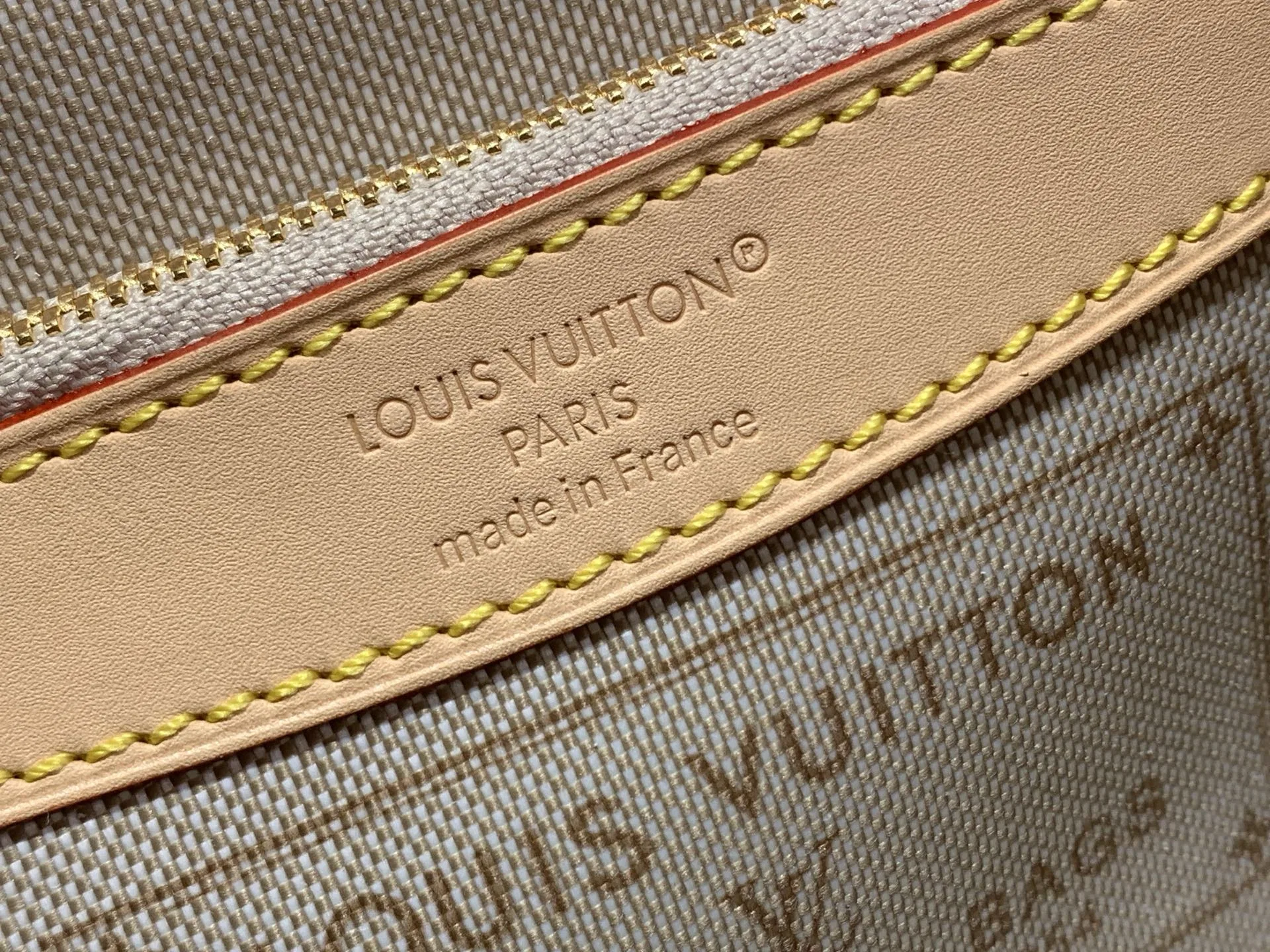 LV 27FW LDWAQLG 137 토트백 7