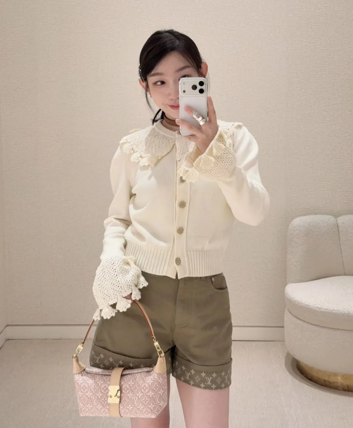 LV 27FW LDWAQLG 142 미니백 21