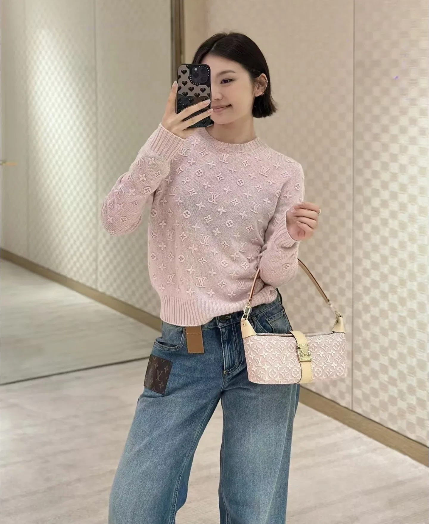 LV 27FW LDWAQLG 142 미니백 26