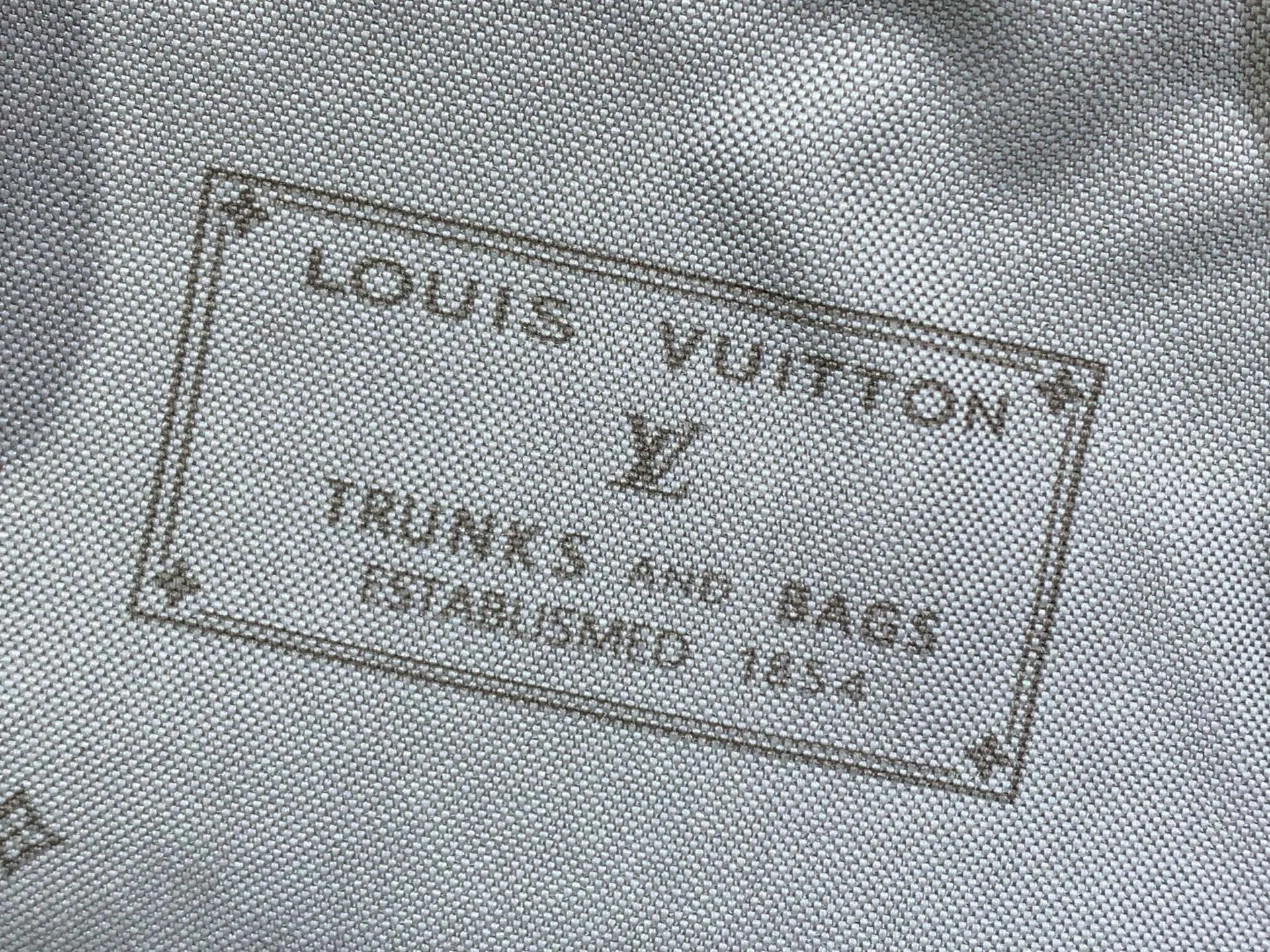 LV 27FW LDWAQLG 149 버킷백 7
