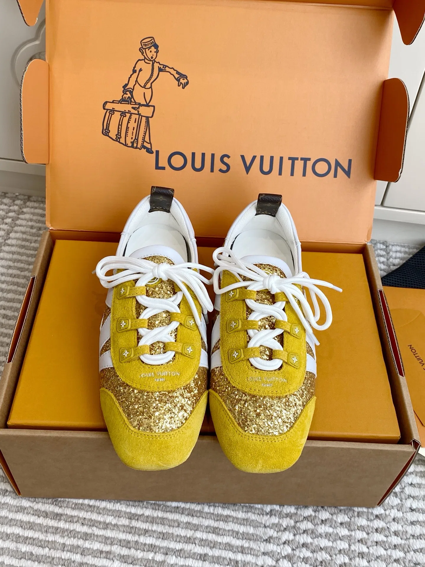 LV 27FW LDWAQLG 150 스니커즈 30