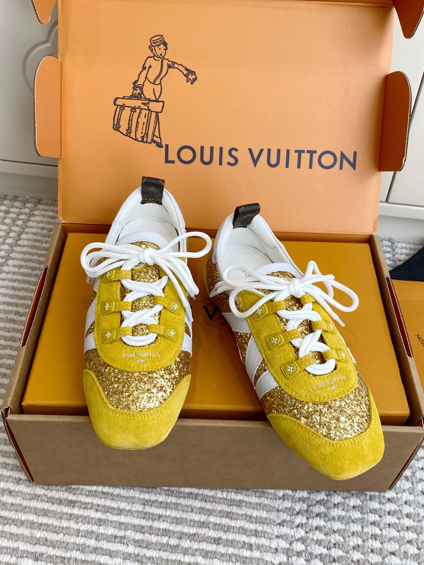 LV 27FW LDWAQLG 150 스니커즈 31