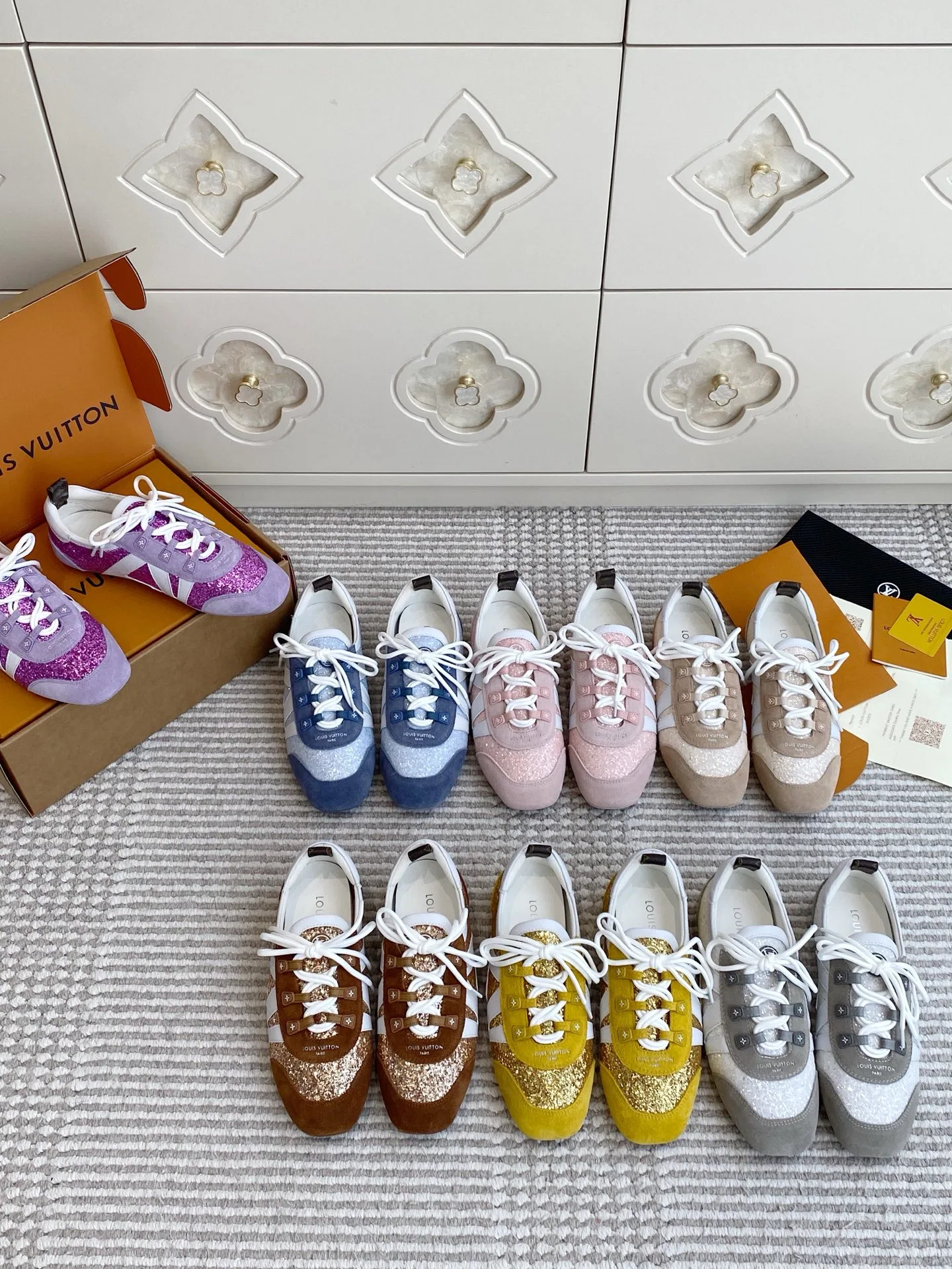 LV 27FW LDWAQLG 150 스니커즈 52