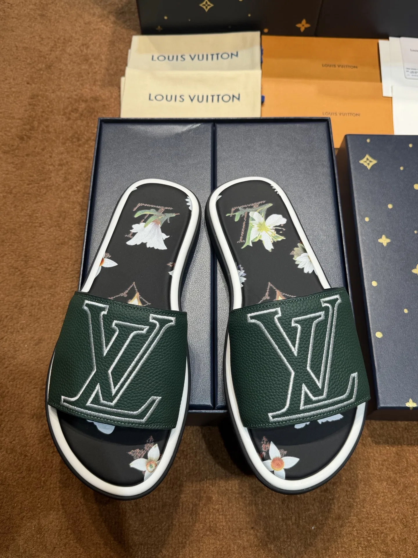 LV 27FW LDWAQLG 151 슬리퍼 7