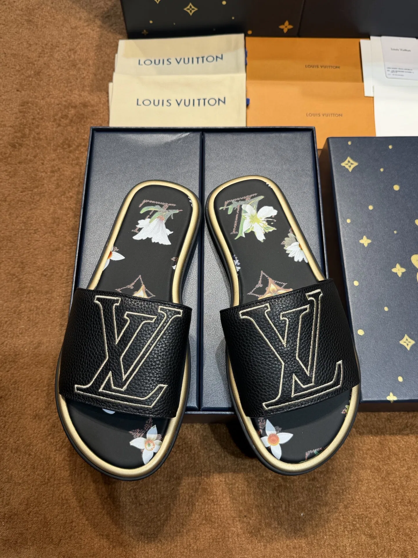 LV 27FW LDWAQLG 151 슬리퍼 22
