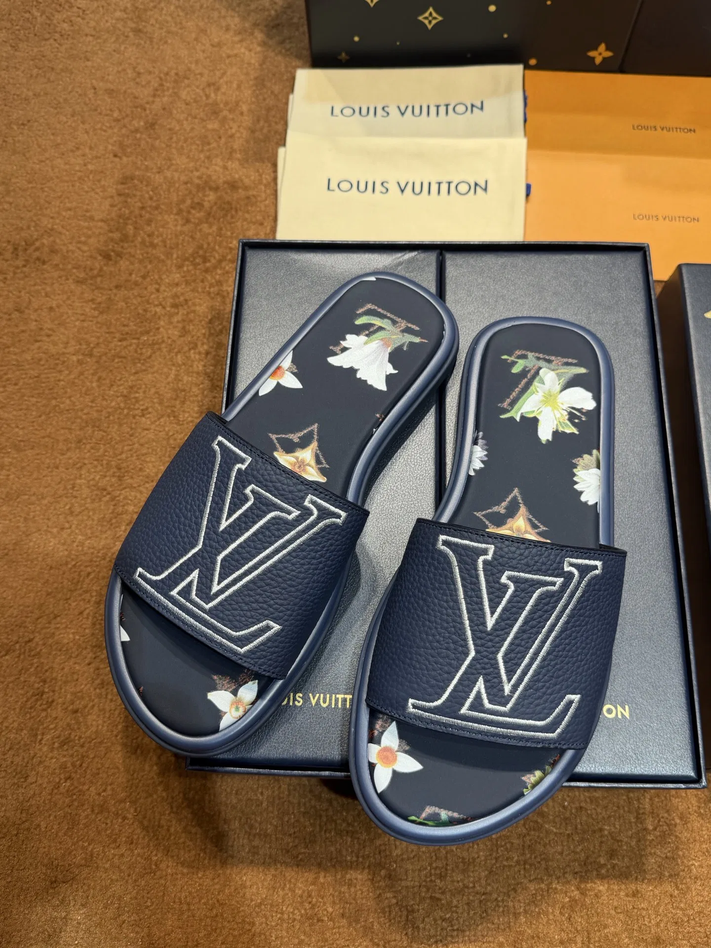LV 27FW LDWAQLG 151 슬리퍼 26