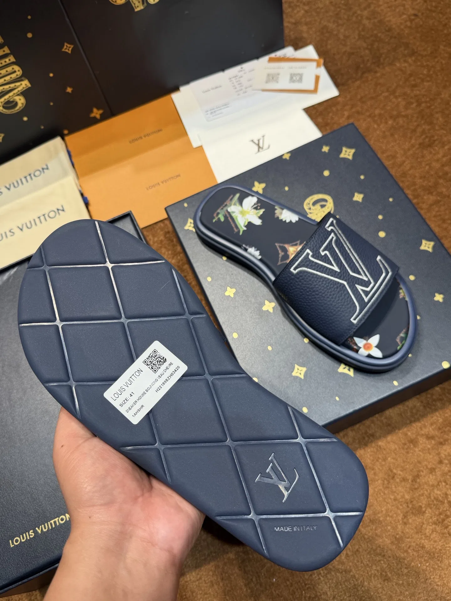LV 27FW LDWAQLG 151 슬리퍼 29