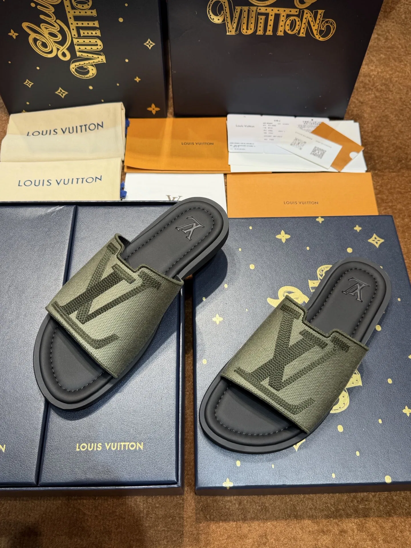 LV 27FW LDWAQLG 152 슬리퍼 29