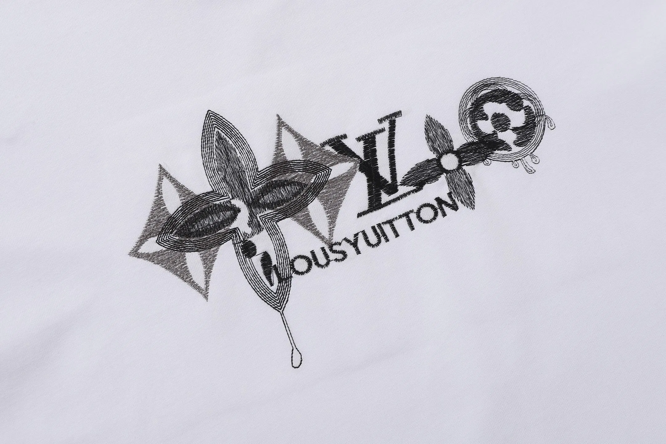 LV 27FW MYHBYXB 001 반팔티셔츠 10