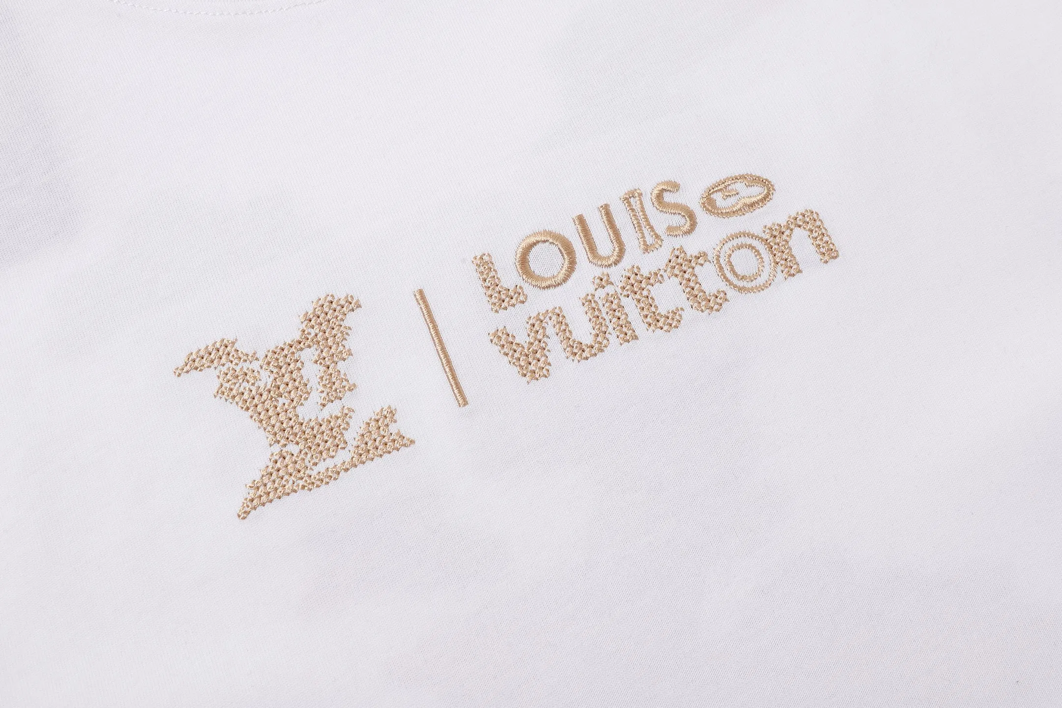 LV 27FW MYHBYXB 003 반팔티셔츠 15