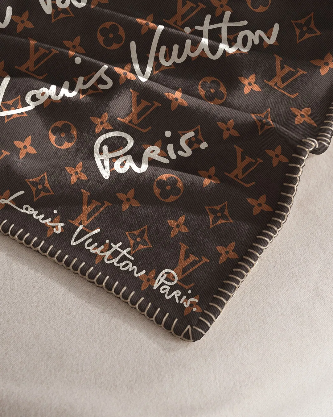 LV 27FW NCCDPFU 008 담요 7