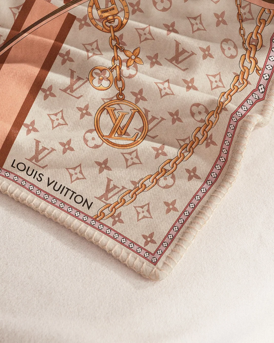 LV 27FW NCCDPFU 013 담요 8