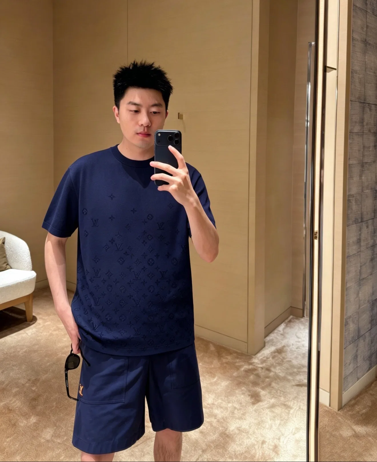 LV 27FW NODYQKY 029 반팔니트 7