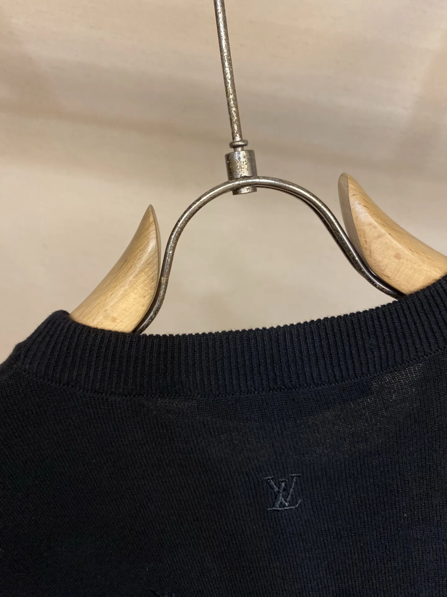 LV 27FW NODYQKY 030 반팔니트 7