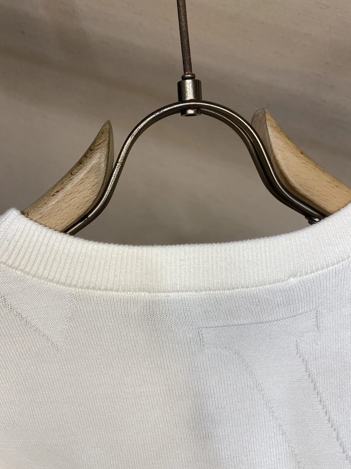 LV 27FW NODYQKY 031 반팔니트 7