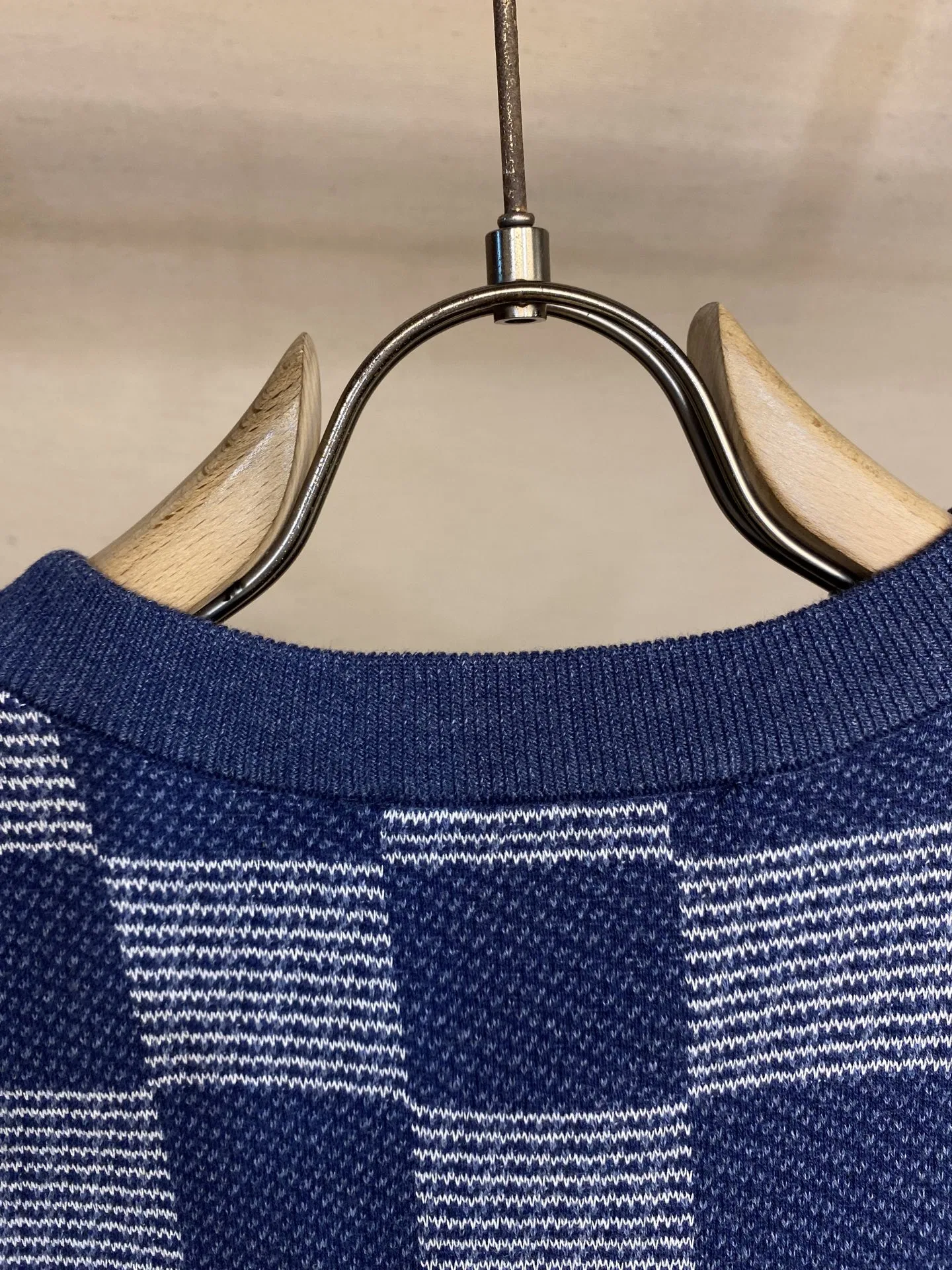 LV 27FW NODYQKY 032 반팔니트 7