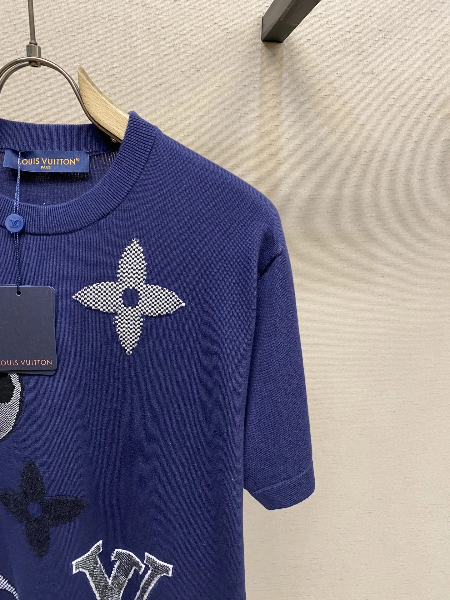 LV 27FW NODYQKY 032 반팔니트 10